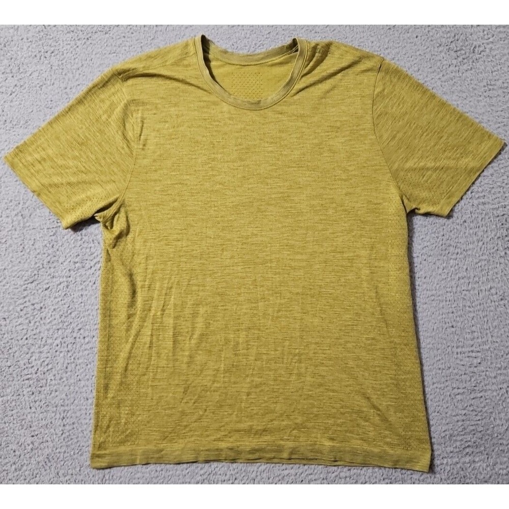 Lululemon Activewear Top Yellow T-Shirt Mesh Stretch Workout Men's Size XL